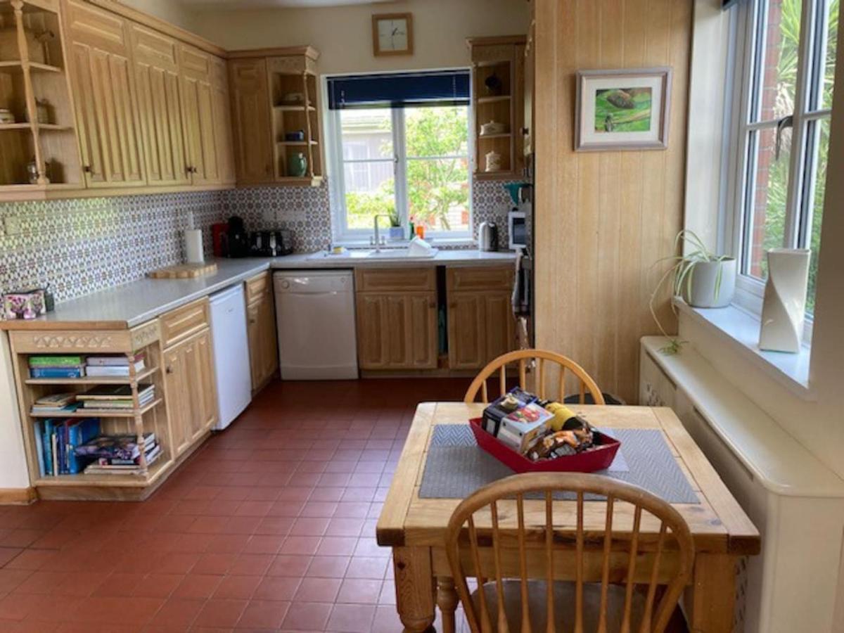Walnut Cottage Newton Ferrers Екстериор снимка